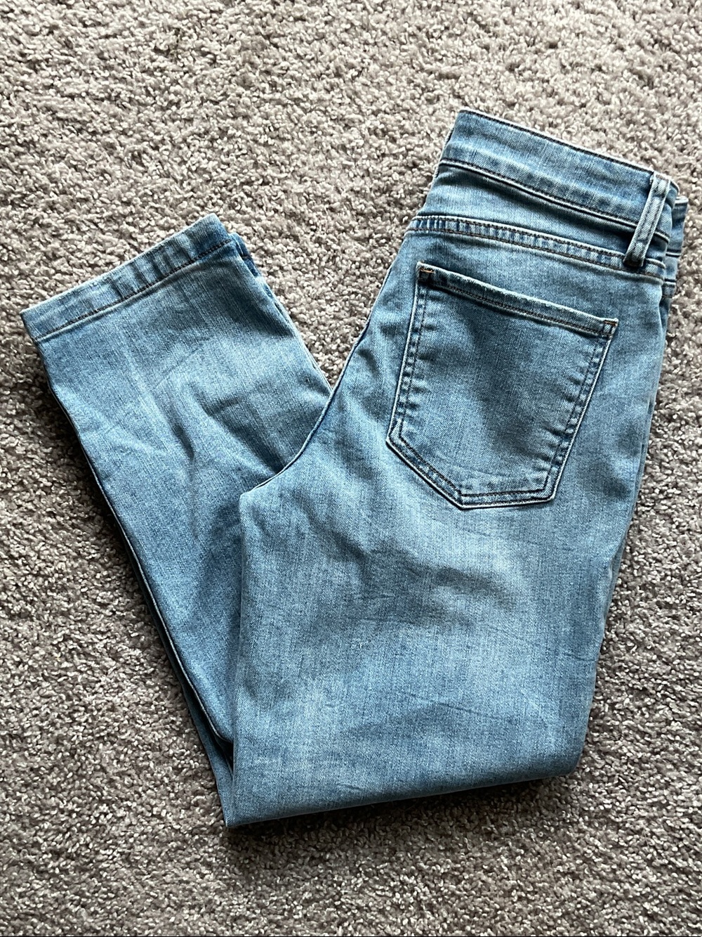 Kut from the Kloth Medium Blue Denim Capri Jeans, Size 4